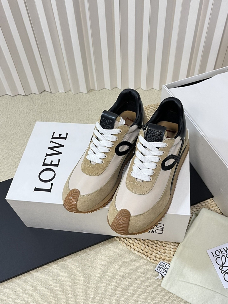 Loewe Sneakers